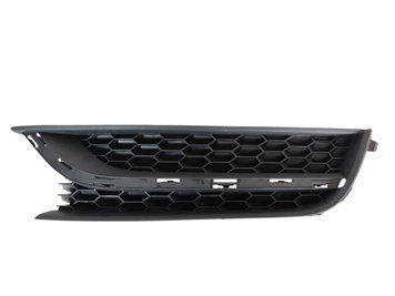 VW Passat B7 2012-2015 Решітка бампера без ПТФ ліва 561853665E9B9 VC-PS-VW-7003 фото