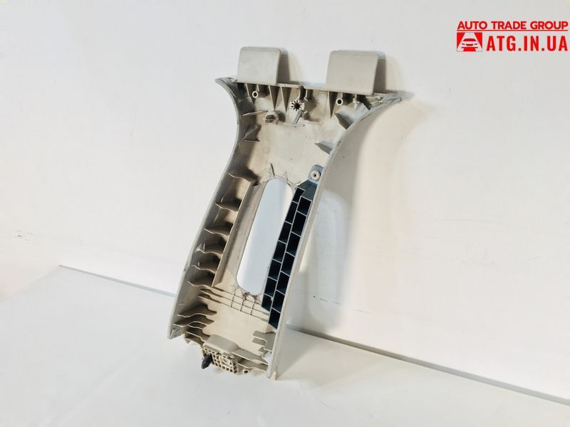 Lincoln MKZ 2010-2012 Накладка стойки под ремень левая оригинал б/у 6A635424397D 6A635424397D фото