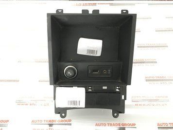 VW Jetta 2018-2021 Ящик передней консоли с прикуривателем и USB 5ND857961 C-VJ-7961 фото