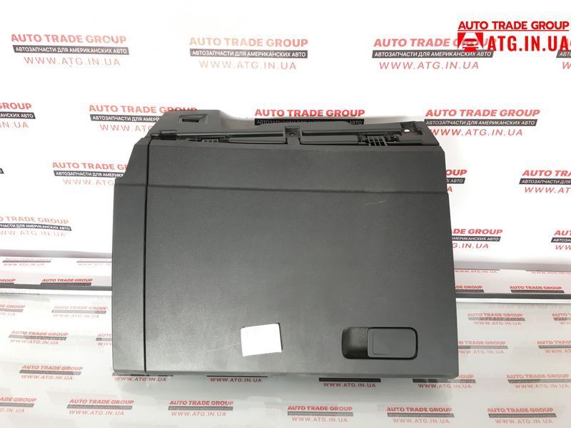 VW Jetta 2018-2021 Перчаточный ящик (бардачок) 17B-857-101-82V C-WJ-97S82V фото