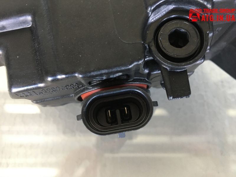 Противотуманная фара Ford Fusion mk5 17-18 галоген левая HS7Z-15201-A Rom-HS7Z-15201-A фото