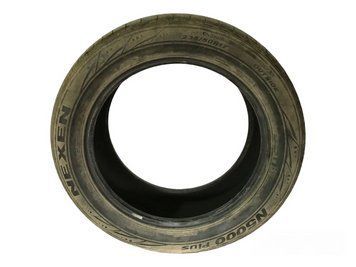Шини NEXEN R17 235*50 б/у FF-754 фото