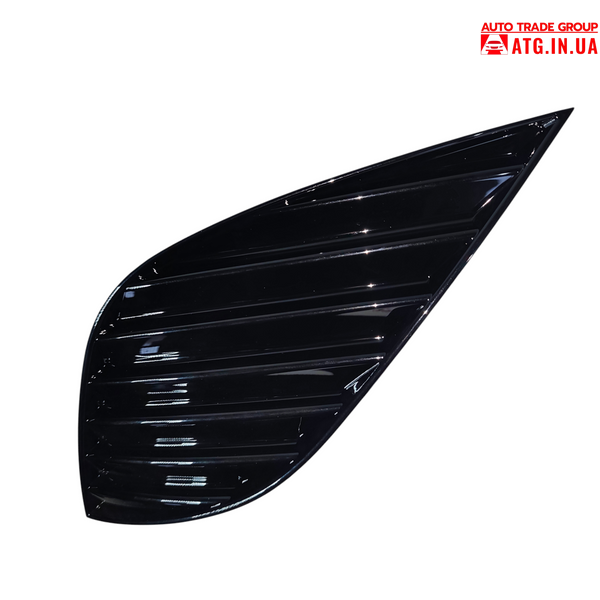 Заглушка переднего бампера без отверстия ПТФ правая Toyota Camry SE/XSE V70 18- 8148106170 матовая VC-TY-CM-3005-1 фото