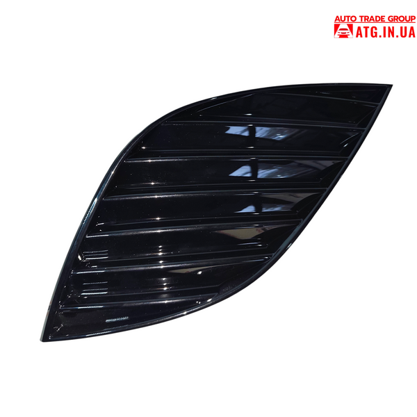 Заглушка переднего бампера без отверстия ПТФ правая Toyota Camry SE/XSE V70 18- 8148106170 матовая VC-TY-CM-3005-1 фото