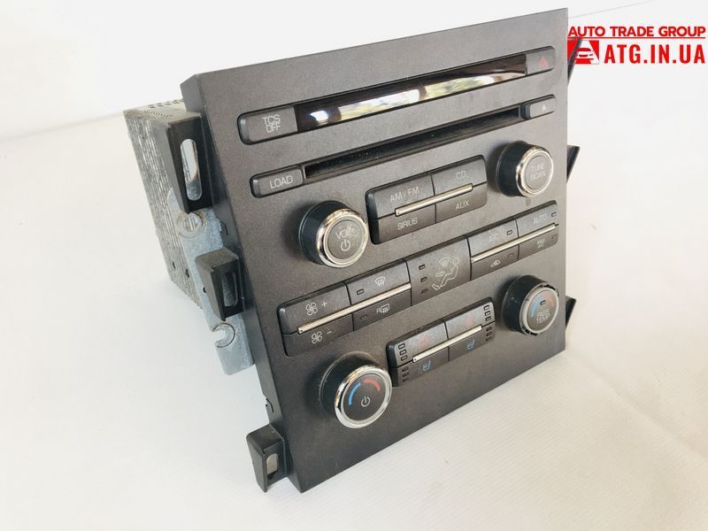 Lincoln MKZ 2010-2012 Магнитофон с накладкой оригинал б/у CH6T19C158AC BH6T18A802GA CH6T19C158AC фото