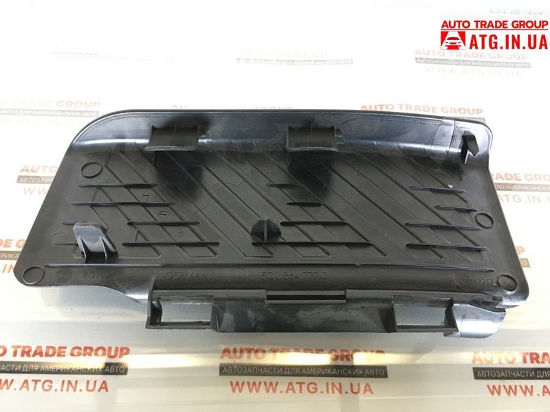 VW Jetta 2018-2021 Накладка упора левой ноги 1C1864777 C-VJ-64777 фото