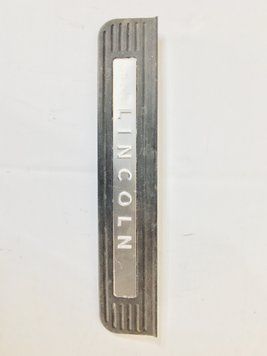 Lincoln MKZ 2010-2012 Накладка порога оригинал б/у 6h6354238a63ab 6h6354238a63ab фото